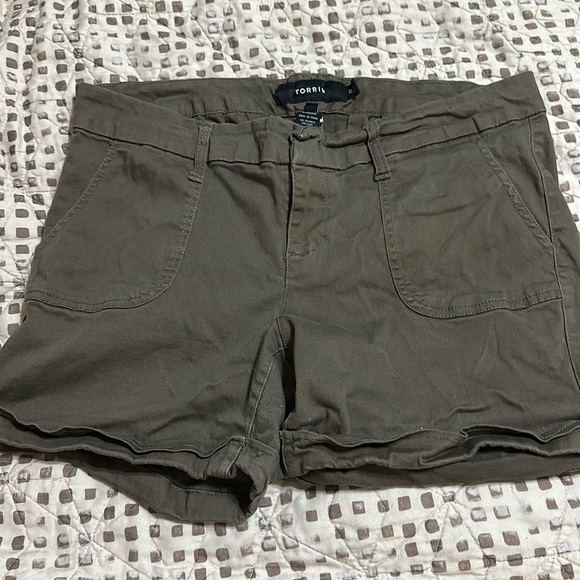Torrid trouser shorts - Picture 1 of 1